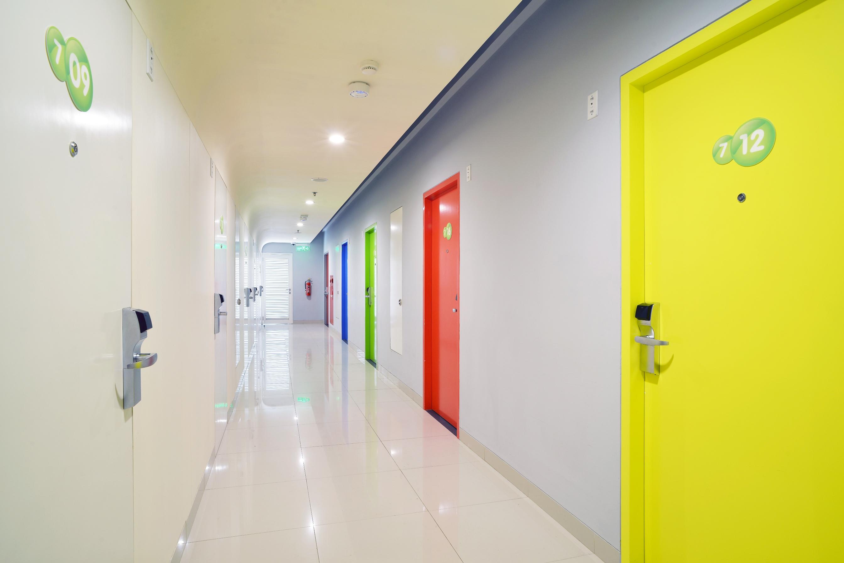 Pop! Hotel Kemang Джакарта Екстер'єр фото