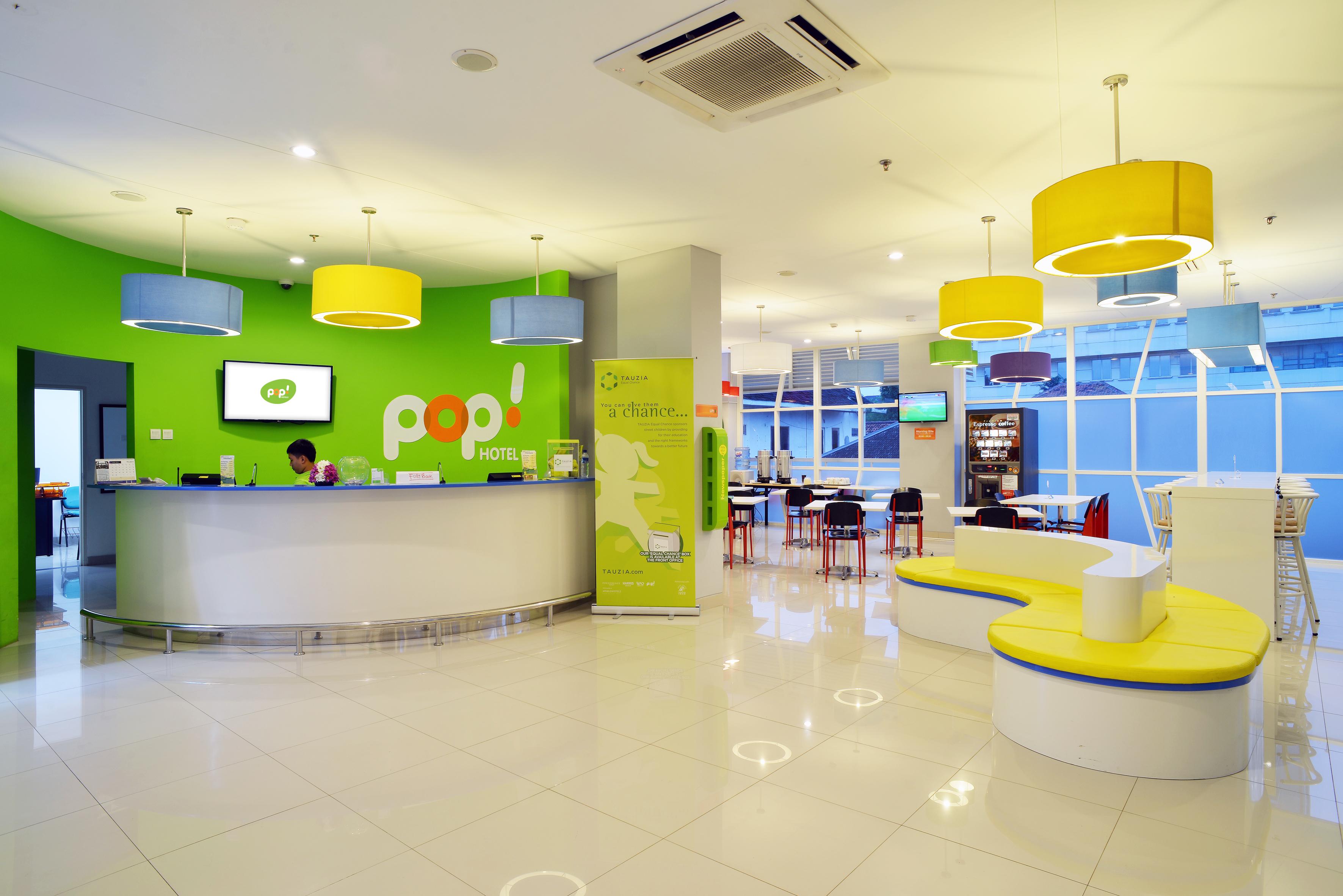 Pop! Hotel Kemang Джакарта Екстер'єр фото