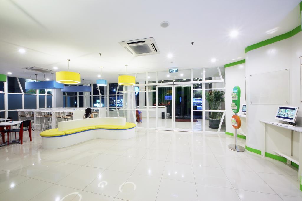 Pop! Hotel Kemang Джакарта Екстер'єр фото