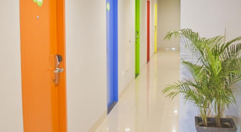 Pop! Hotel Kemang Джакарта Екстер'єр фото