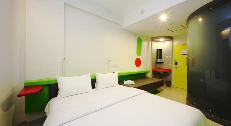 Pop! Hotel Kemang Джакарта Екстер'єр фото