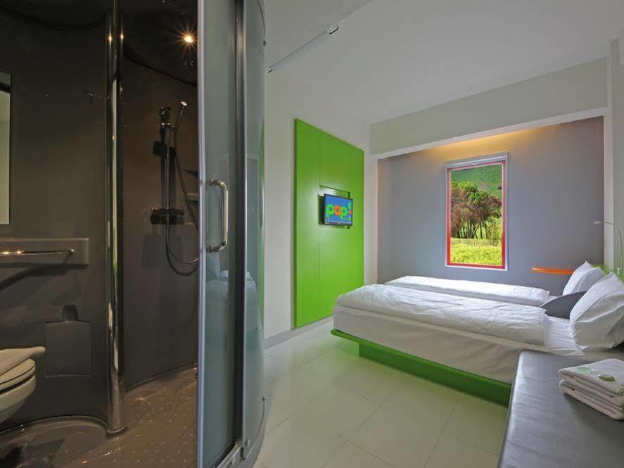 Pop! Hotel Kemang Джакарта Екстер'єр фото