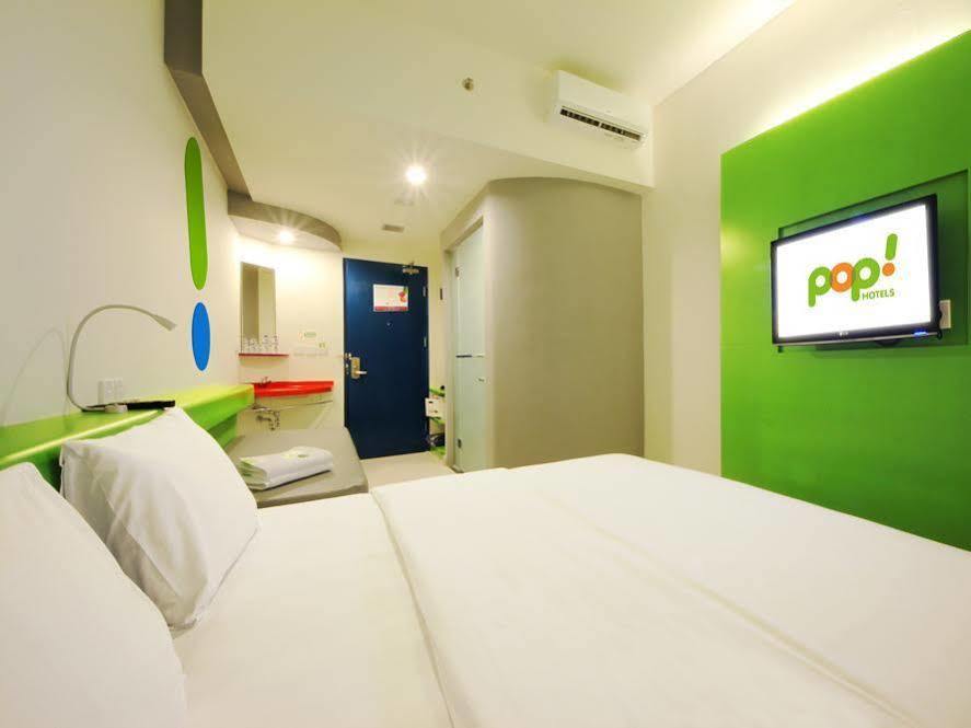 Pop! Hotel Kemang Джакарта Екстер'єр фото
